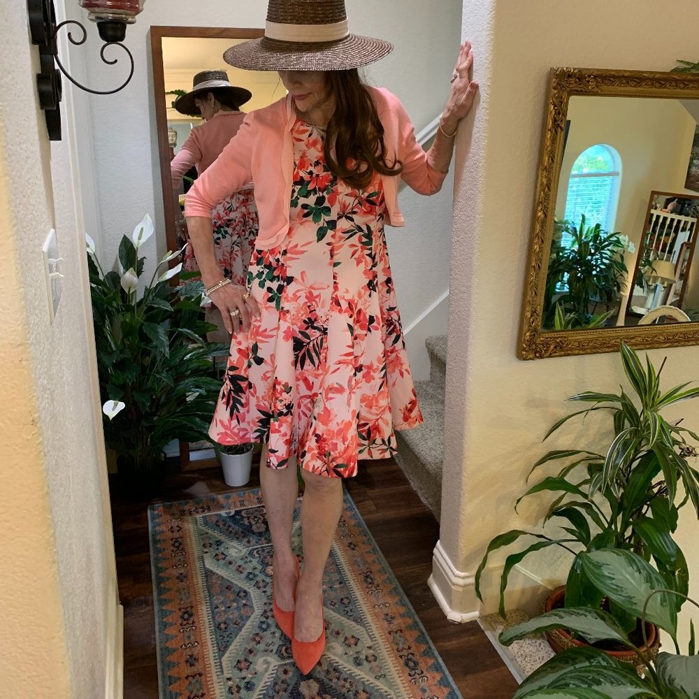 NWT! Calvin Klein Pretty Floral Summertime Dress